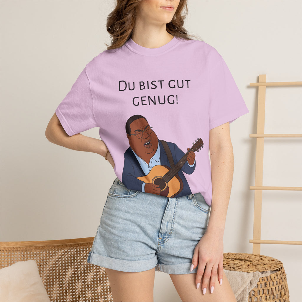 Du bist gut genug! Guitar Singer T-Shirt — Inspirational German Phrase Tee