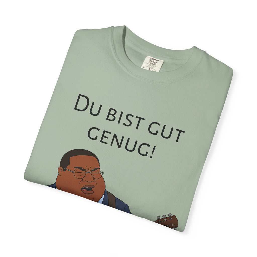 Du bist gut genug! Guitar Singer T-Shirt — Inspirational German Phrase Tee